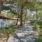 Cozy Home In La Faute-Sur-Mer With Heated Swimming Pool 펜션