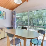 Cozy Home In La Faute-Sur-Mer With Heated Swimming Pool 라포트 쉬르메르
