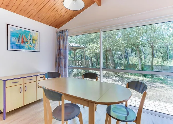 Gorgeous In La Faute-sur-Mer